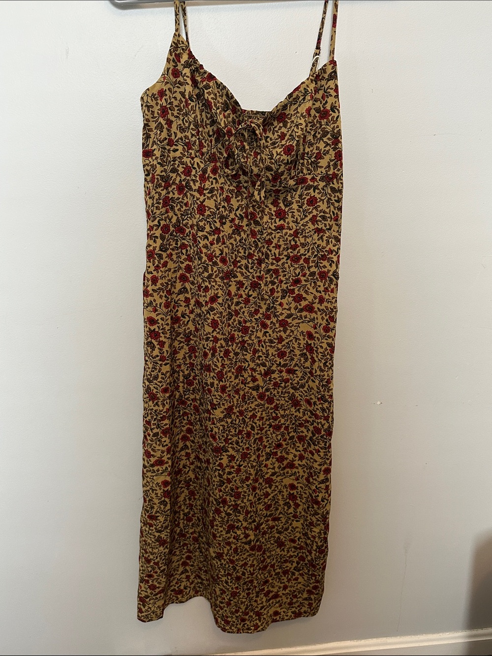Floral Spaghetti-Strap Slip Dress -  Red Floral with side zipper. Size Small
